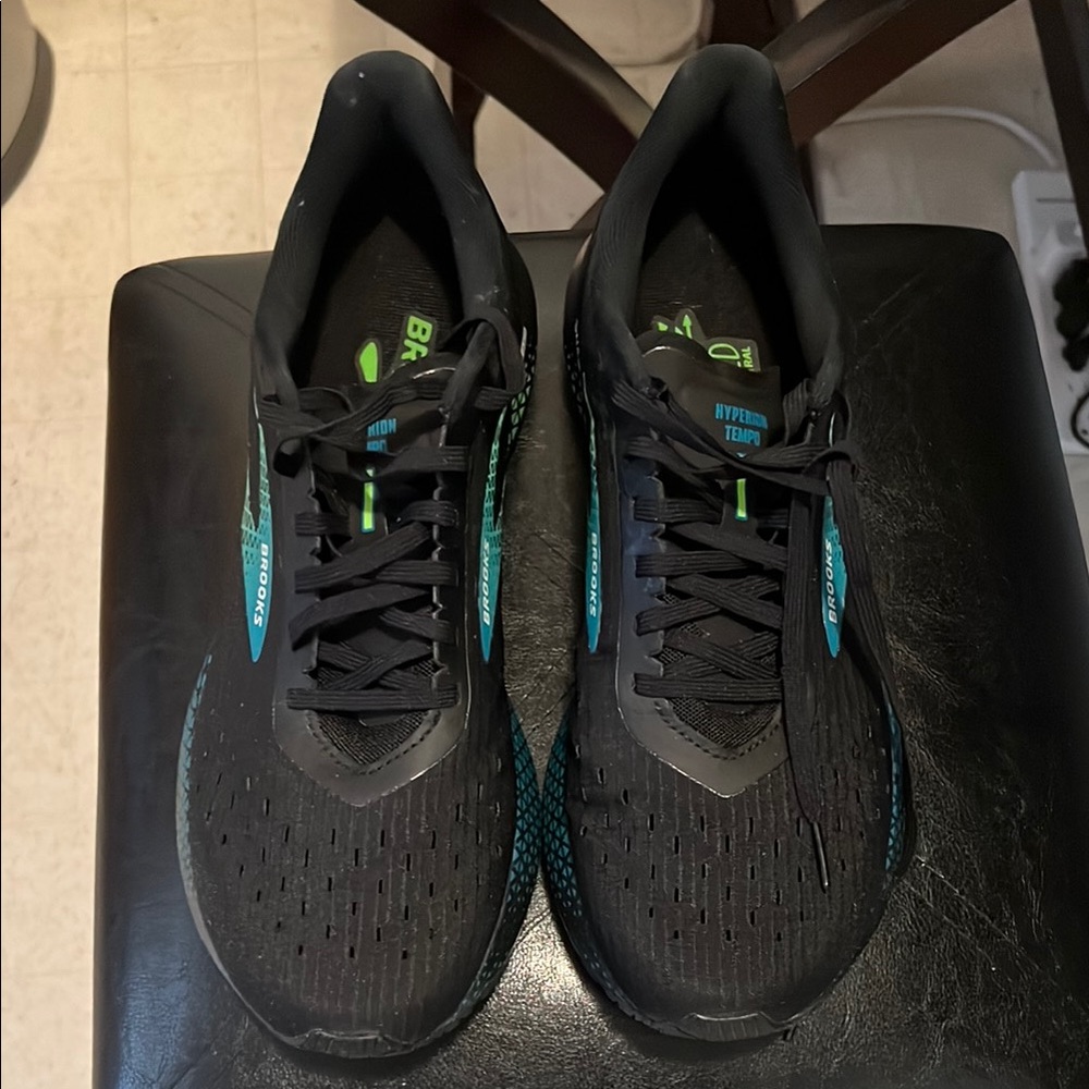 Brooks Hyperion Tempo Mens Shoes